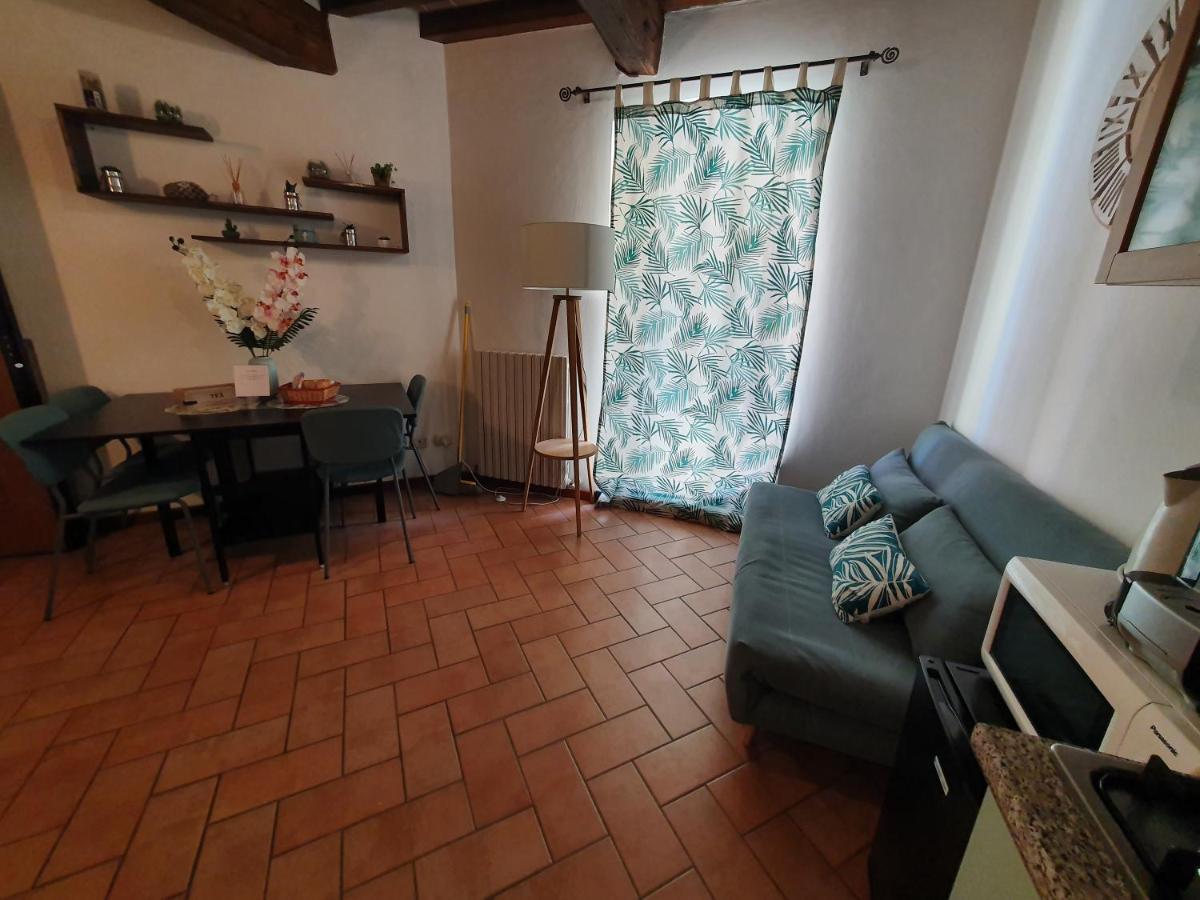 Mentana 14 Apartment Parma Exterior photo